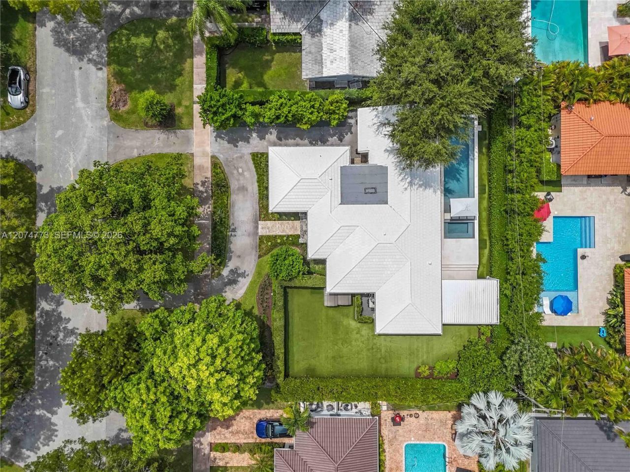 3267 Riviera Dr, Coral Gables, FL 33134 Photo
