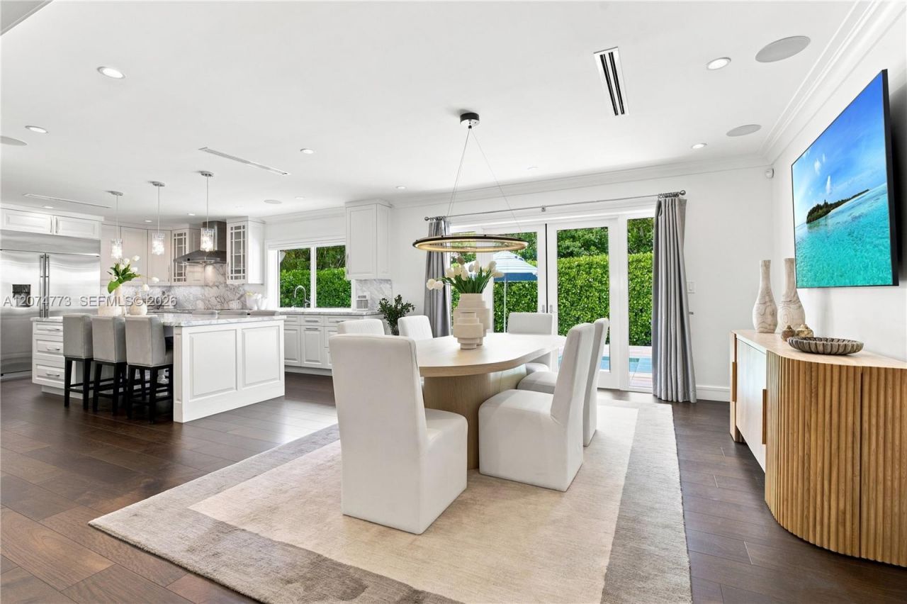 3267 Riviera Dr, Coral Gables, FL 33134 Photo
