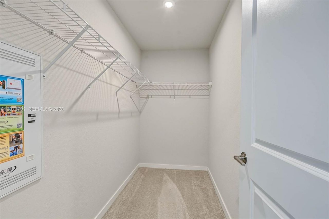446 NW 11th Ave, Unit 446, Florida City, FL 33034 Photo