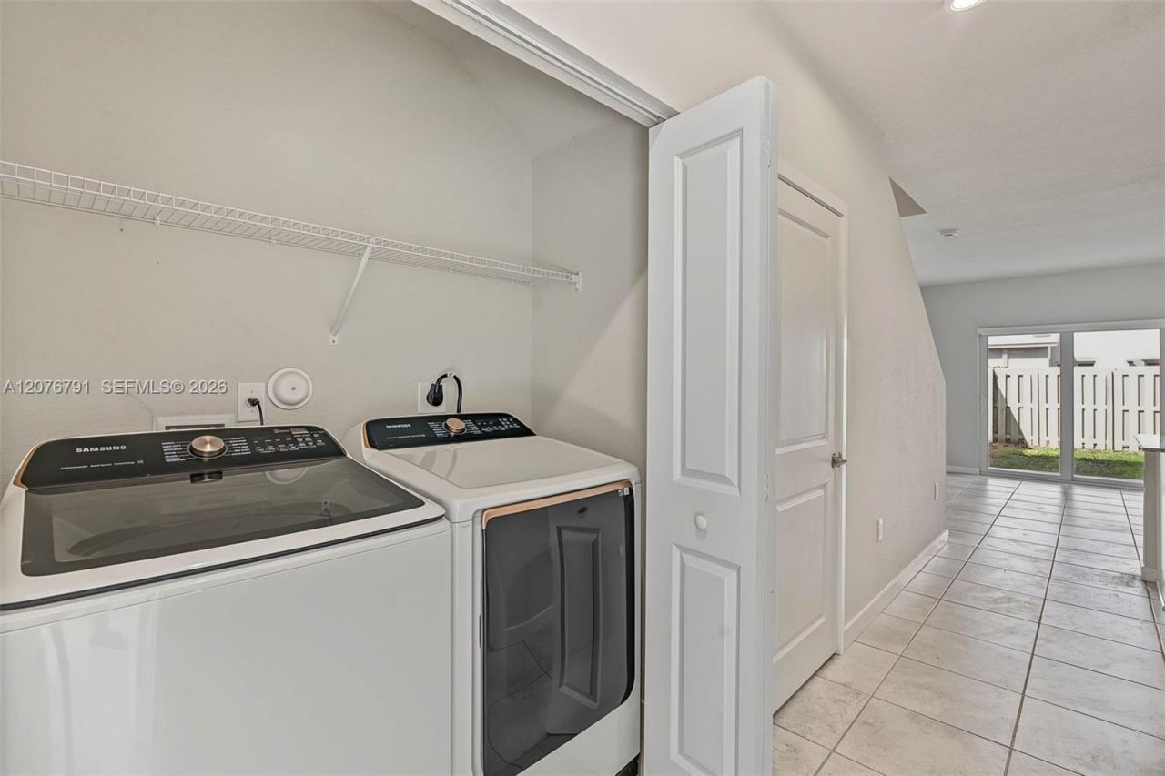 446 NW 11th Ave, Unit 446, Florida City, FL 33034 Photo