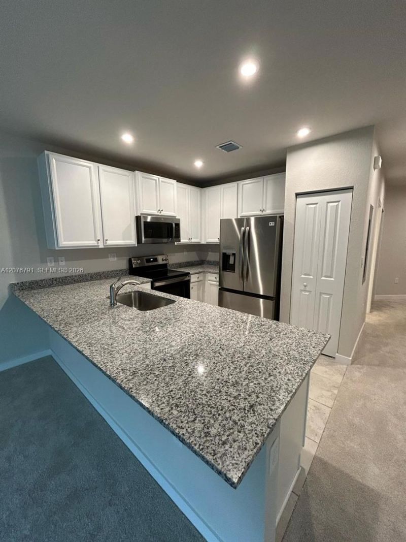 446 NW 11th Ave, Unit 446, Florida City, FL 33034 Photo