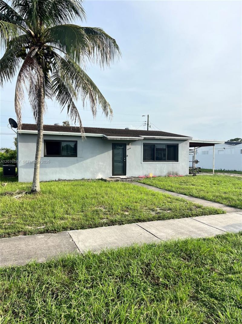 3530 NW 170th St , Miami Gardens, FL 33056 Photo