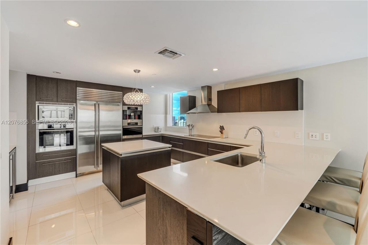 17001 Collins Ave , Unit 2508, Sunny Isles Beach, FL 33160 Photo