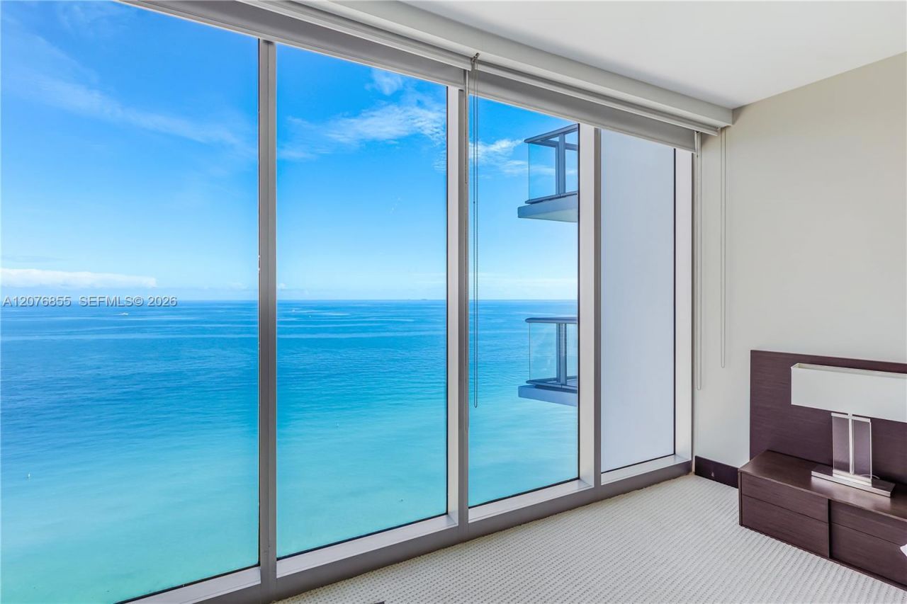 17001 Collins Ave , Unit 2508, Sunny Isles Beach, FL 33160 Photo