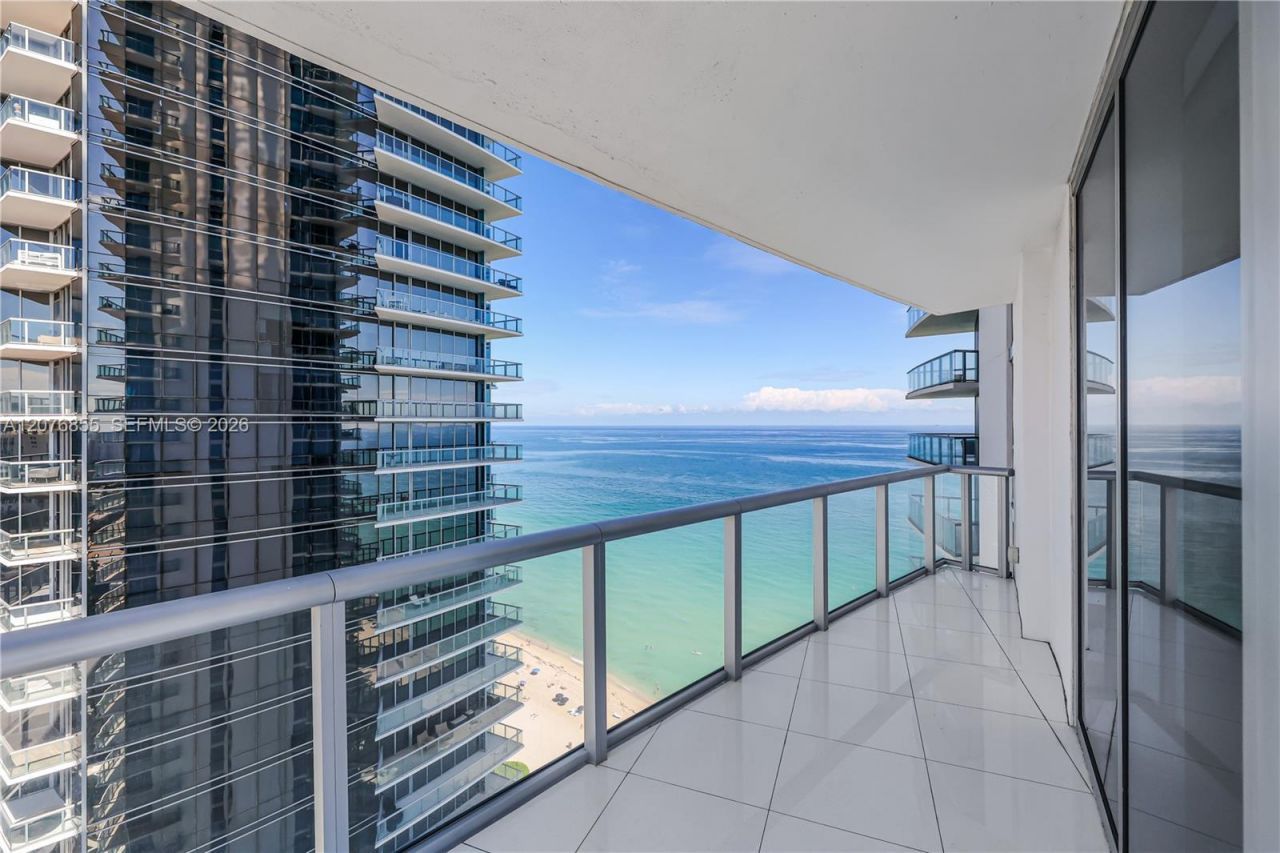 17001 Collins Ave , Unit 2508, Sunny Isles Beach, FL 33160 Photo