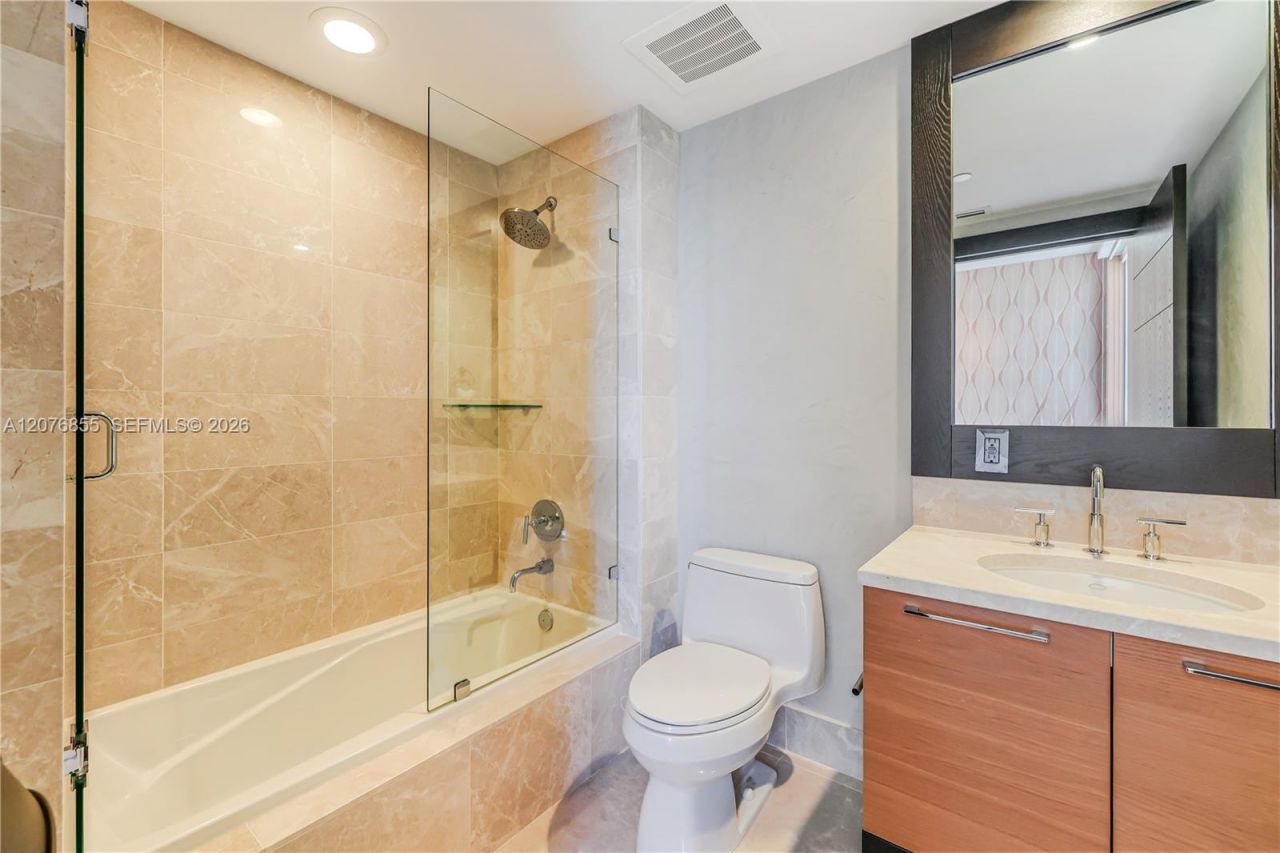 17001 Collins Ave , Unit 2508, Sunny Isles Beach, FL 33160 Photo