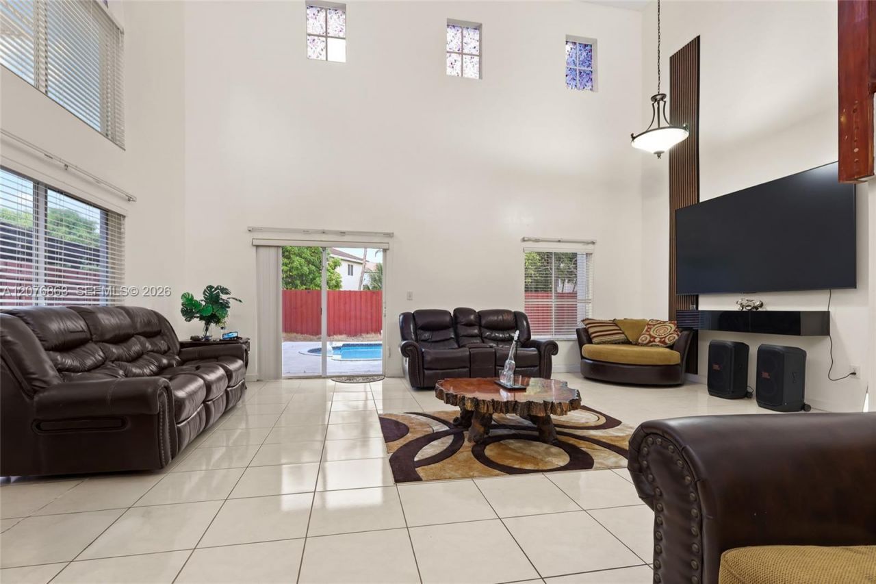 14465 SW 157th Path , Miami, FL 33196 Photo