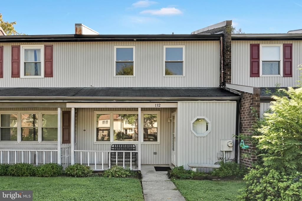 132 ASCOT COURT , DOWNINGTOWN, PA 19335