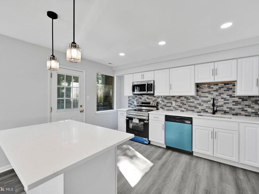 132 Ascot Court, Unit 64, Downingtown, PA 19335 Main Photo