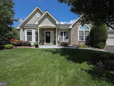 38 SHADY BROOK DRIVE, Unit 66, LANGHORNE, PA 19047