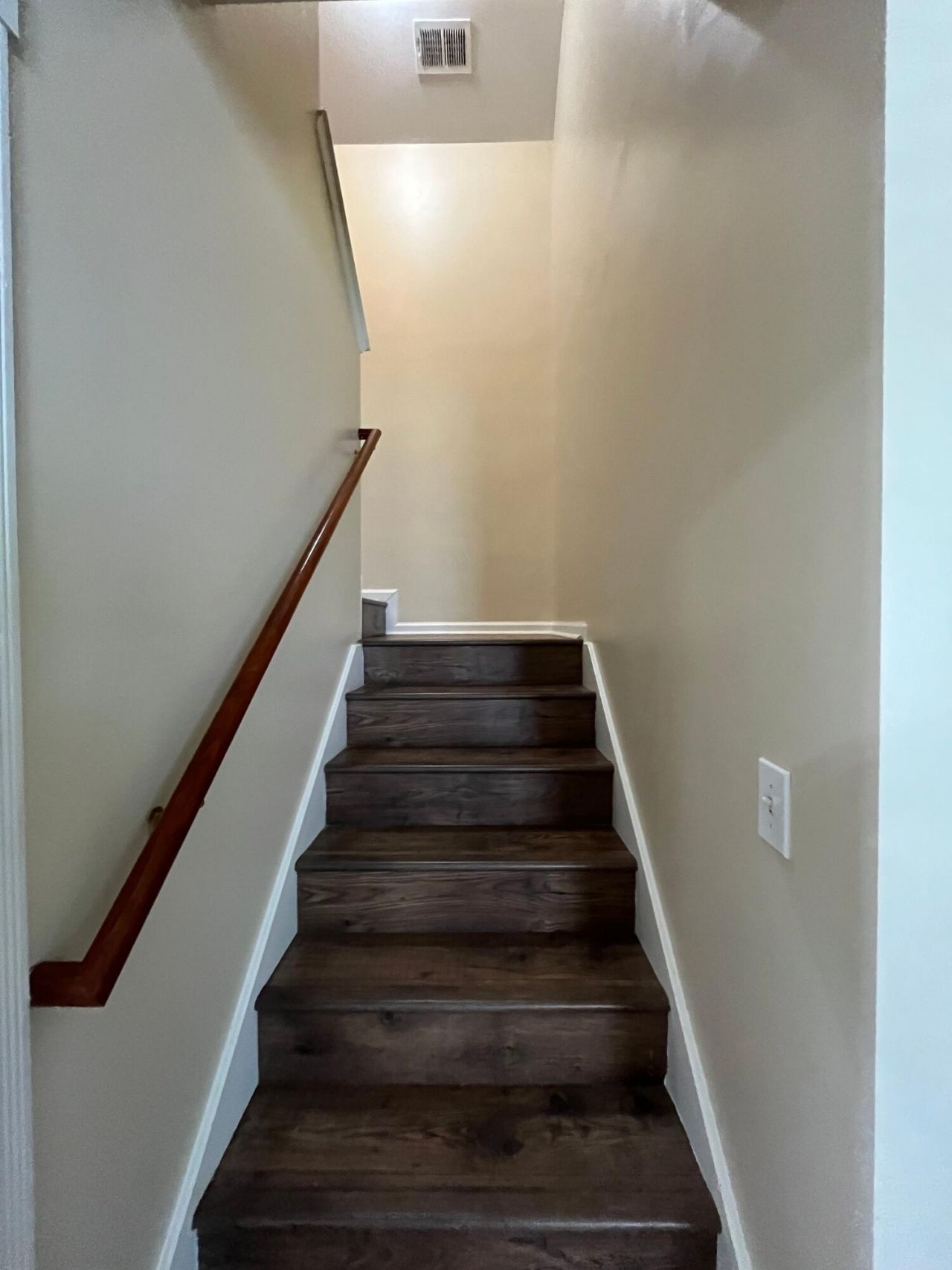 111 Thistle Road Photo 16