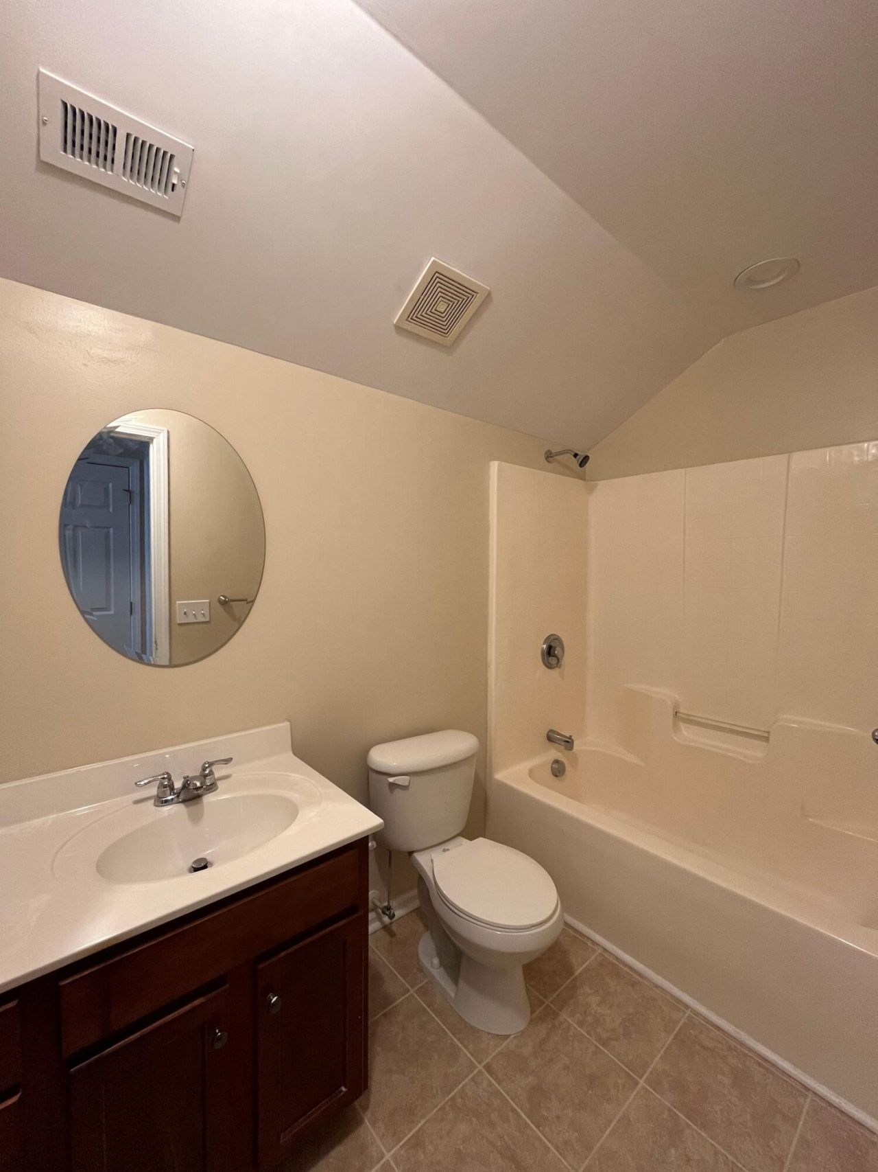 111 Thistle Road Photo 19
