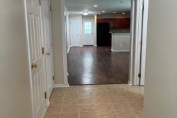 111 Thistle Road photo 4