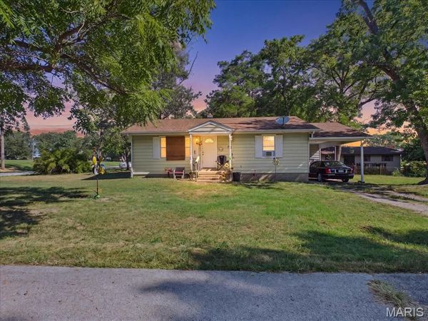 602 W Gibbs Street , Salem, MO 65560