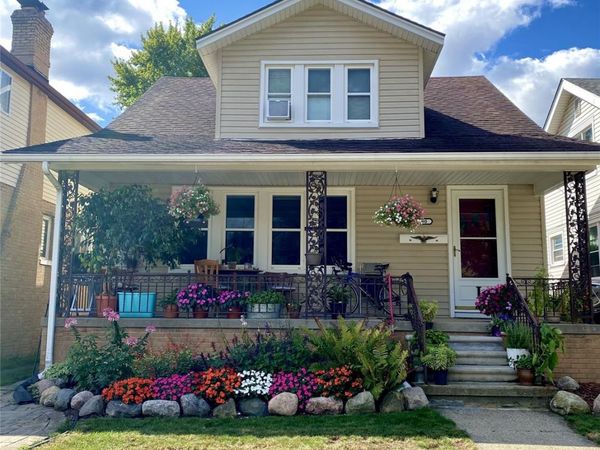 7290 Engleman , Center Line, Mi 48015