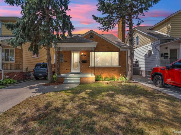 5937 Orchard Avenue, Dearborn, Mi 48126