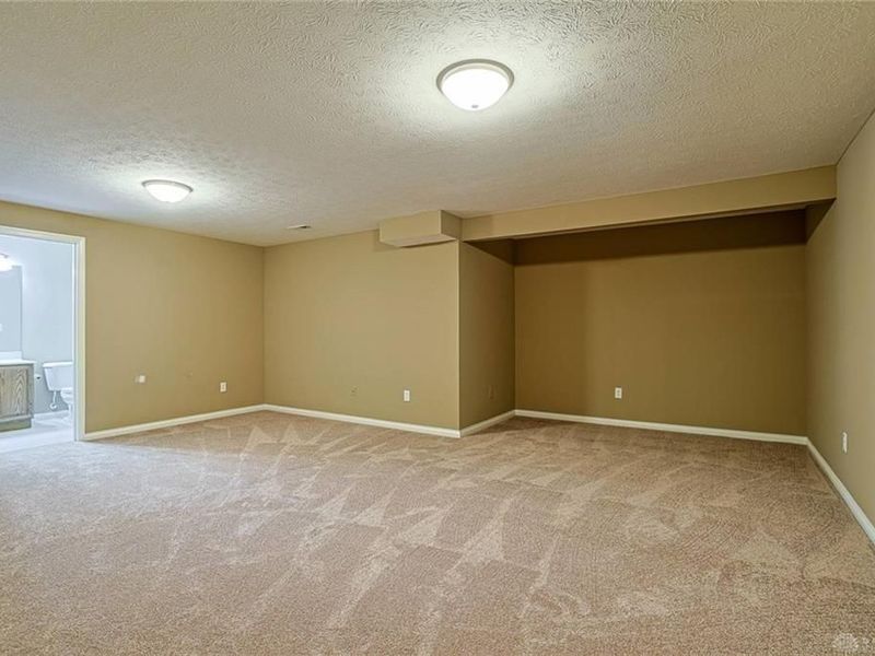 6016 Oak Ridge Drive, Huber Heights, OH 45424 Photo 35