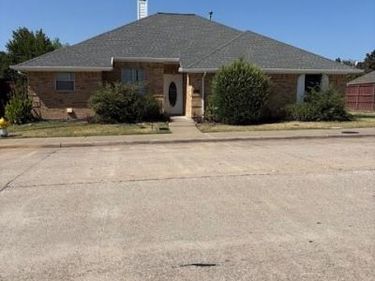 6051 Mapleshade Lane, Dallas, TX 75252