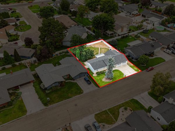 715 Winther Boulevard, Nampa, ID 83651