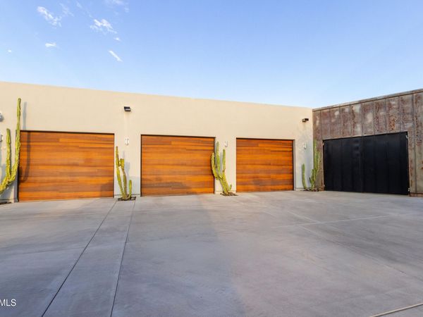 8787 E WHISPERING WIND Drive, Scottsdale, AZ 85255