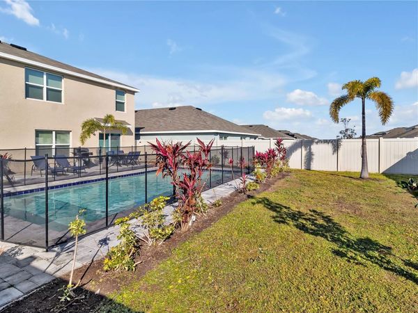 16762 SUNBURST LAKE STREET , WIMAUMA, FL 33598
