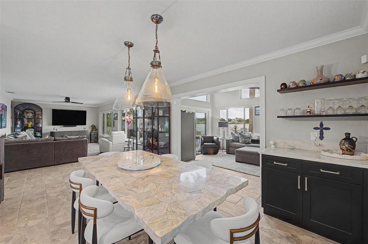 704 Bayshore Drive, Tarpon Springs, FL 34689 Photo