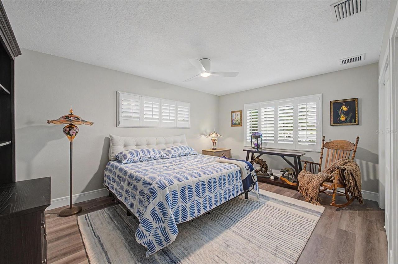 704 Bayshore Drive, Tarpon Springs, FL 34689 Photo