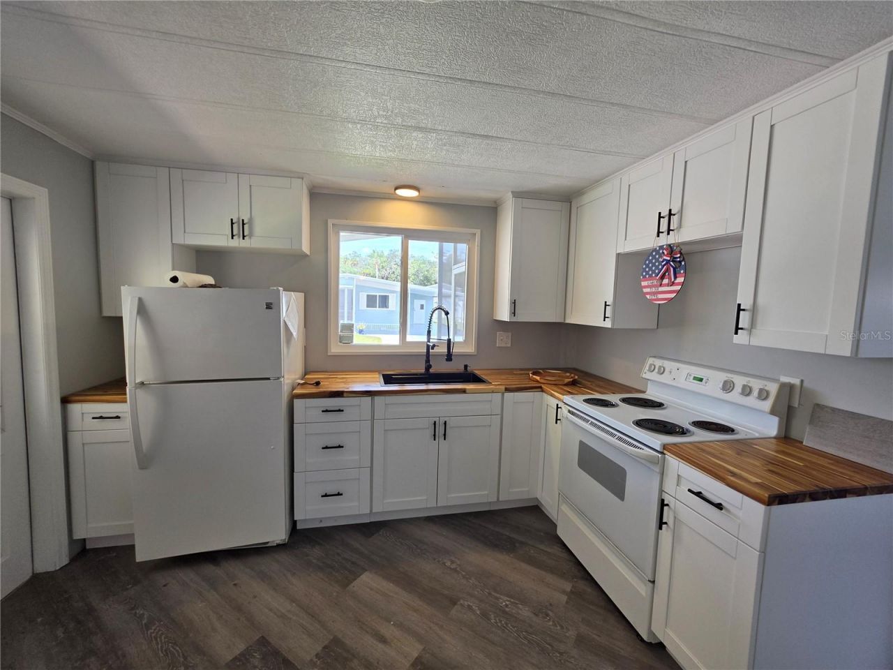10924 Heritage Drive, Port Richey, FL 34668 Photo