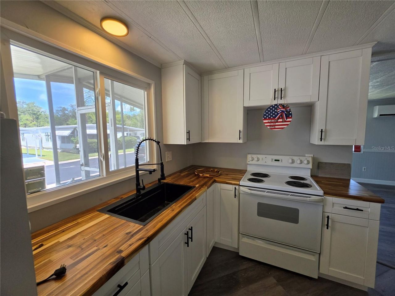10924 Heritage Drive, Port Richey, FL 34668 Photo