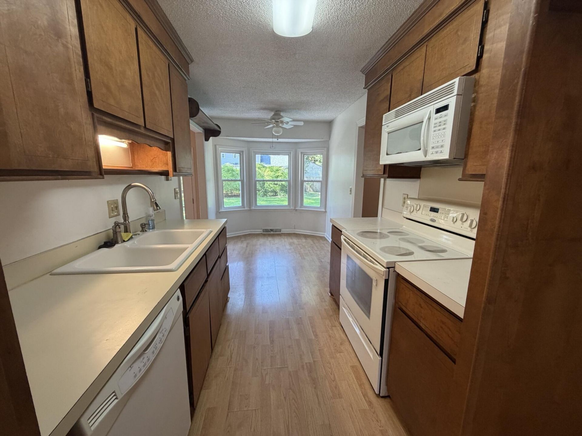 1301 Sand Pine Road Photo 6