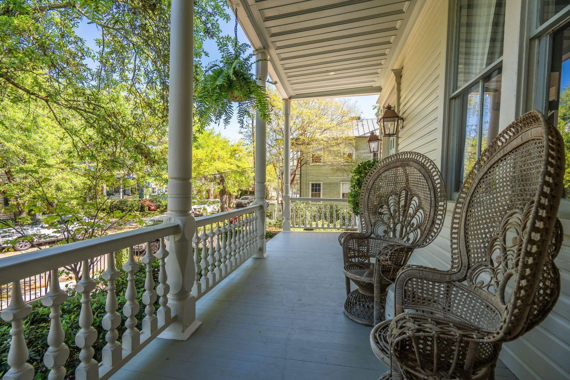 67 Warren Street Photo 10