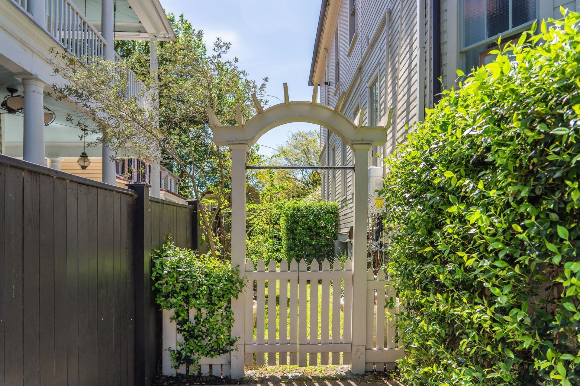 67 Warren Street Photo 105
