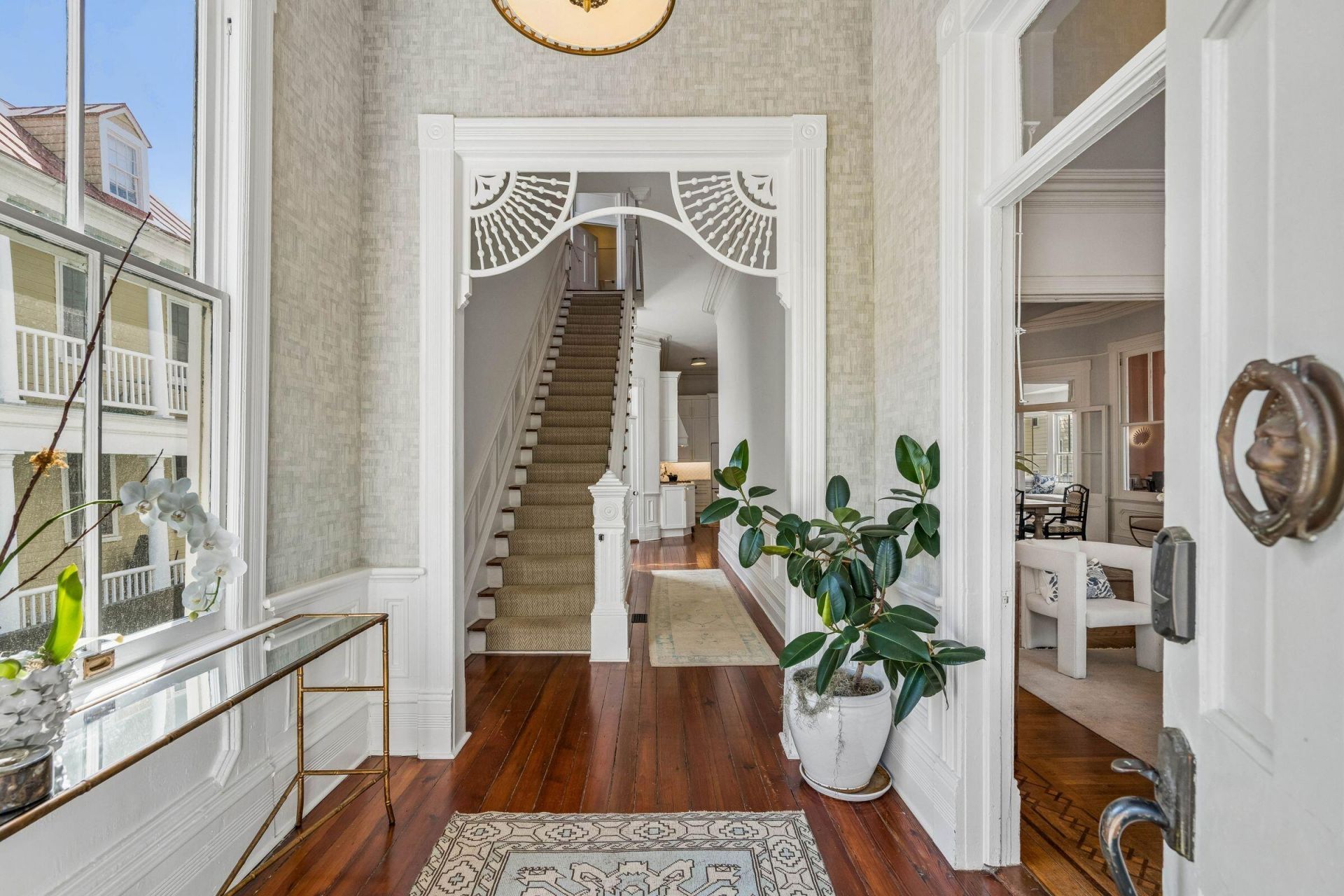 67 Warren Street Photo 12