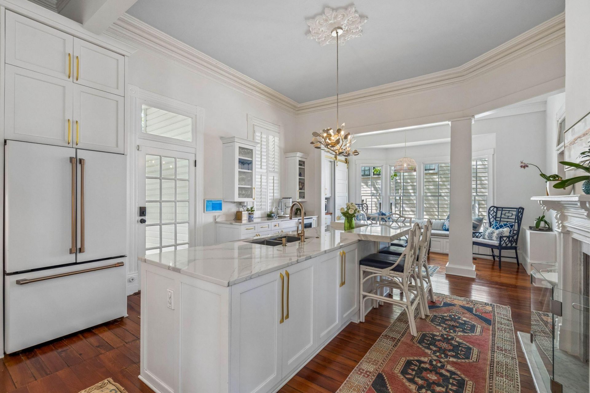67 Warren Street Photo 5