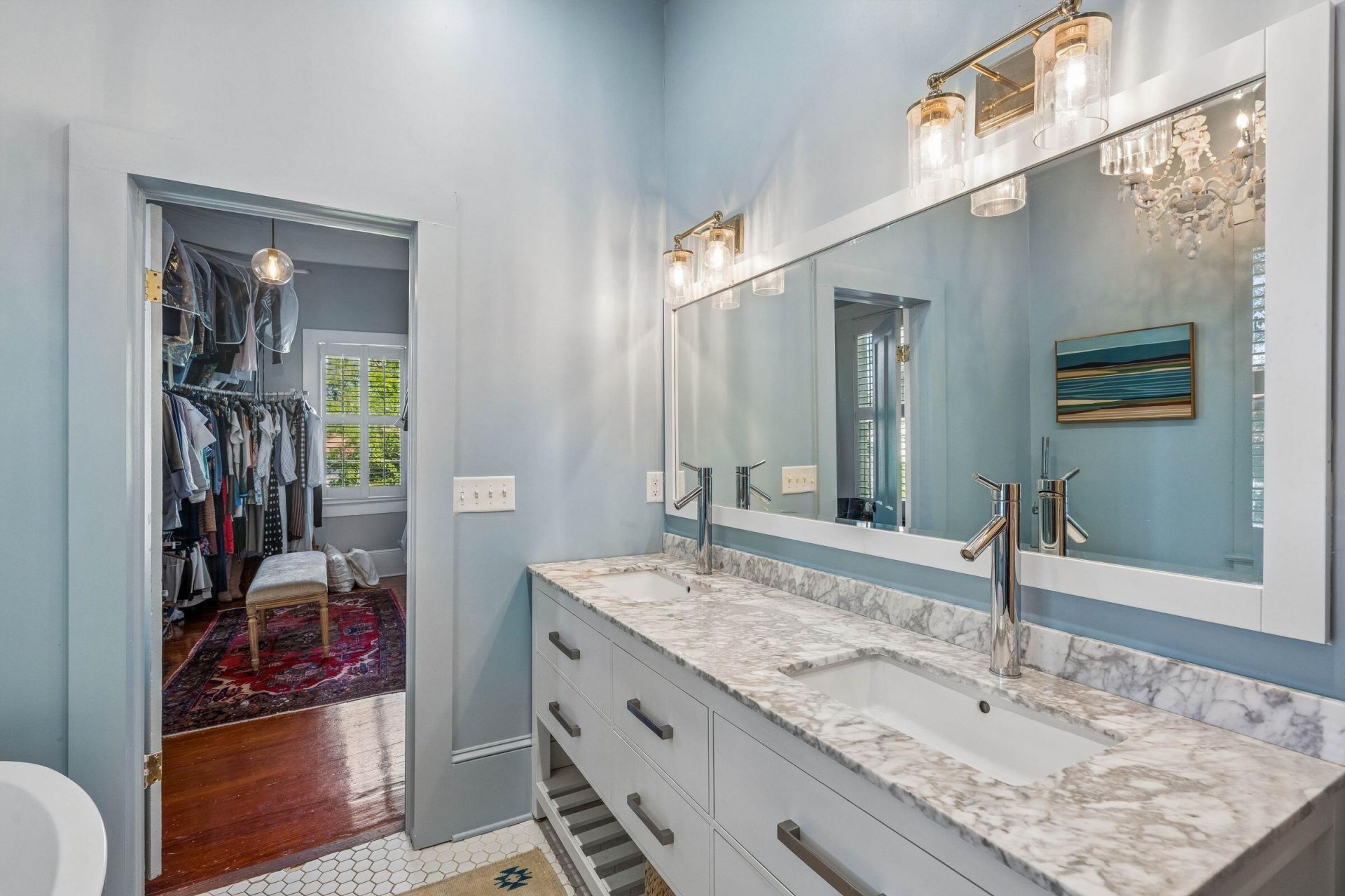 67 Warren Street Photo 51