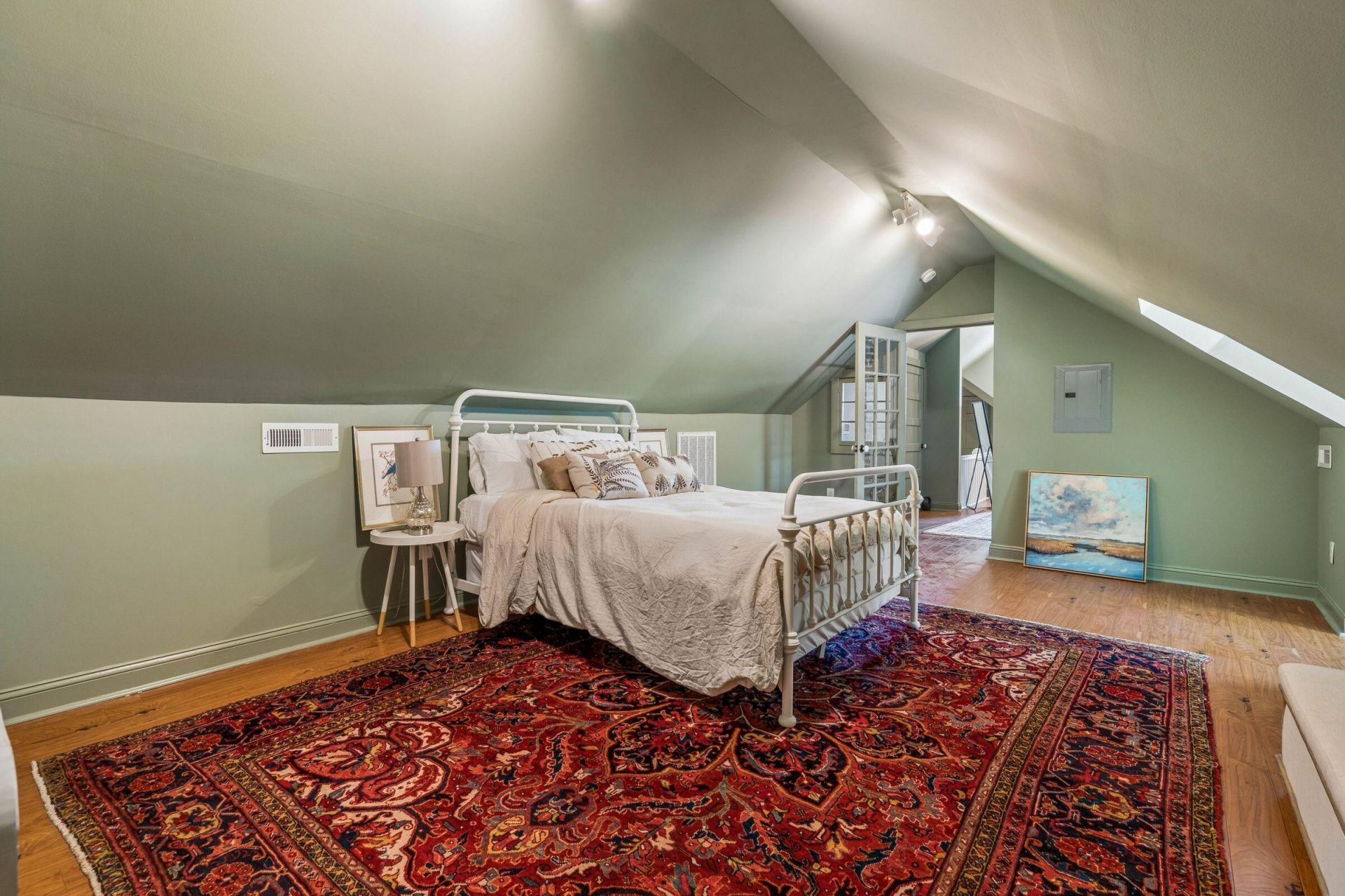 67 Warren Street Photo 67