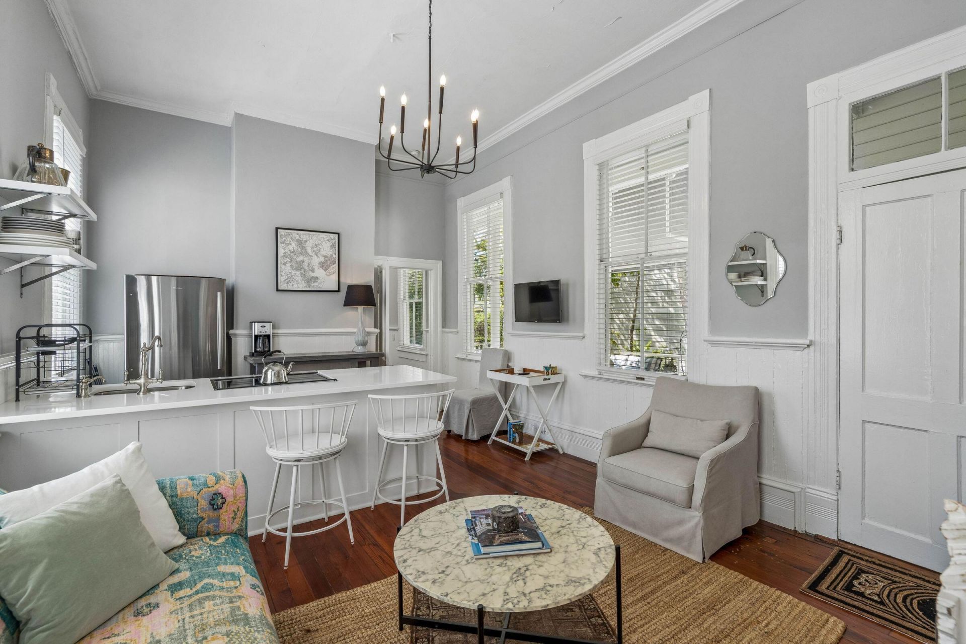 67 Warren Street Photo 70