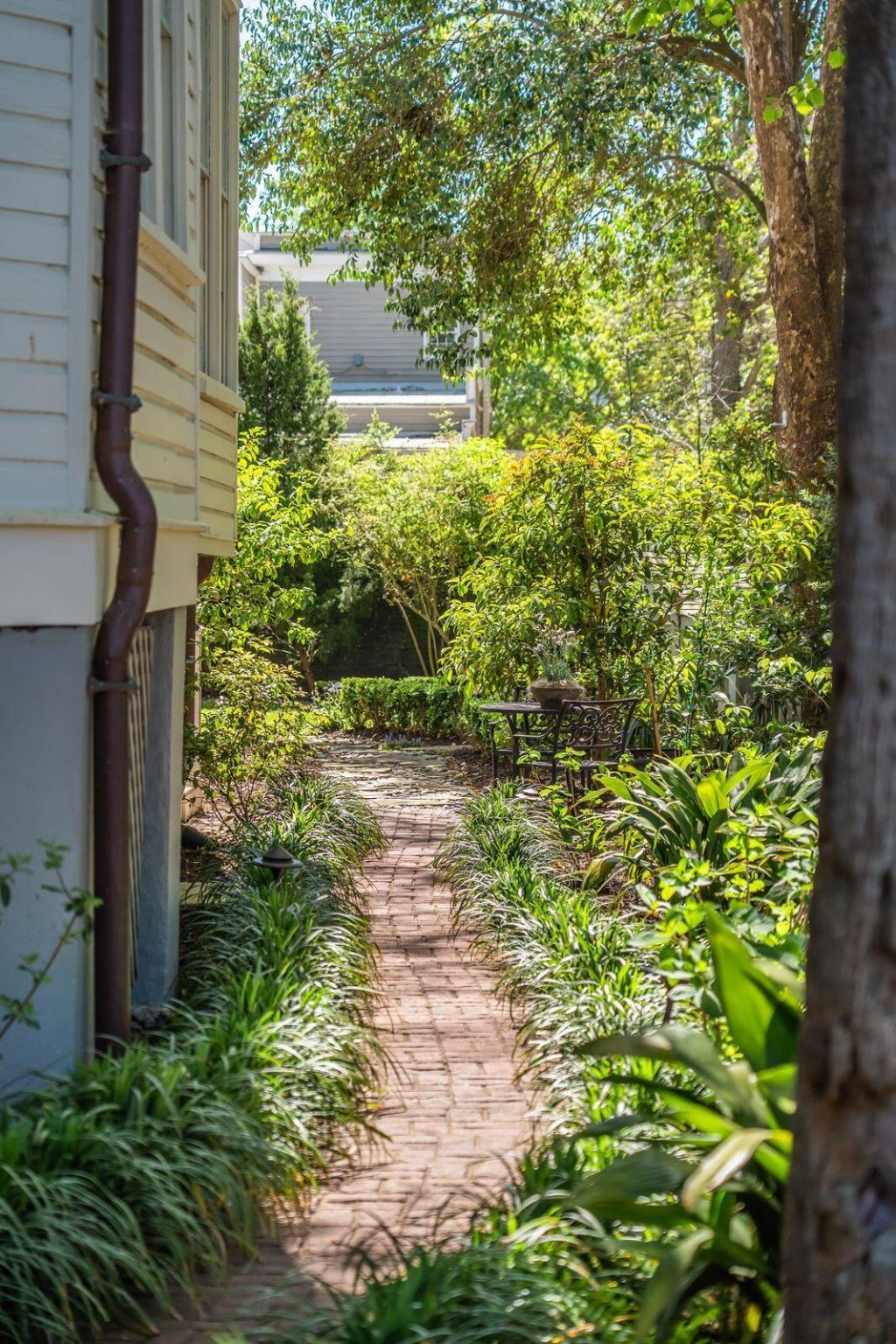 67 Warren Street Photo 95