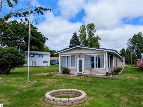 1656 Riverside Drive, Au Gres, MI 48703