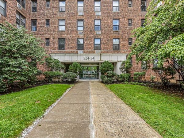 224-24 Union Street , Unit 4R, Bayside, NY 11364