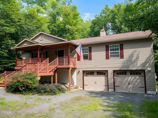 8 Millwood Place , Lake Ariel, PA 18436