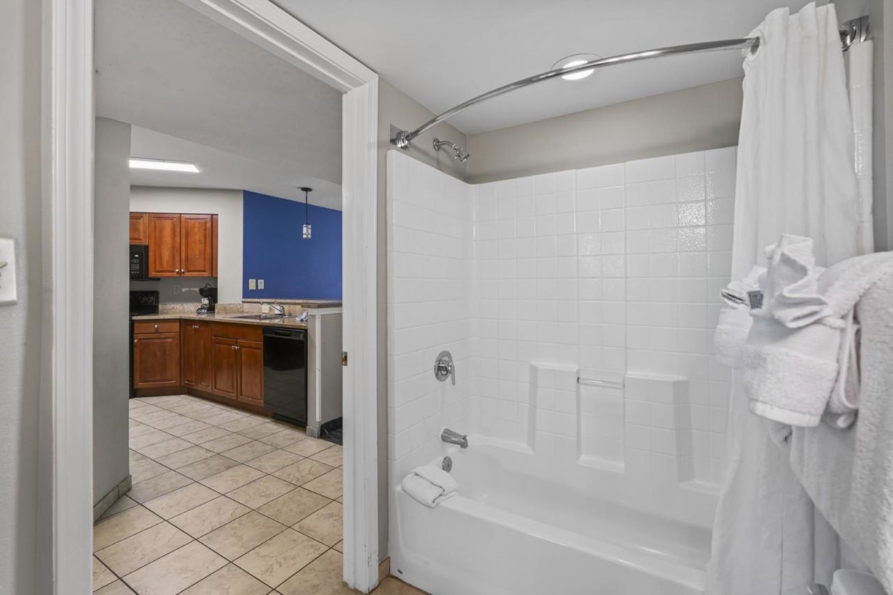 5300 N Ocean Blvd. Photo 10