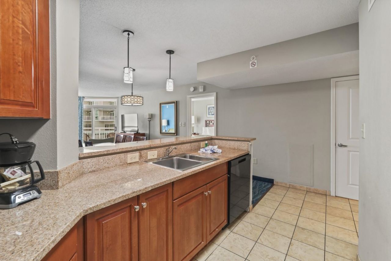 5300 N Ocean Blvd. Photo 9