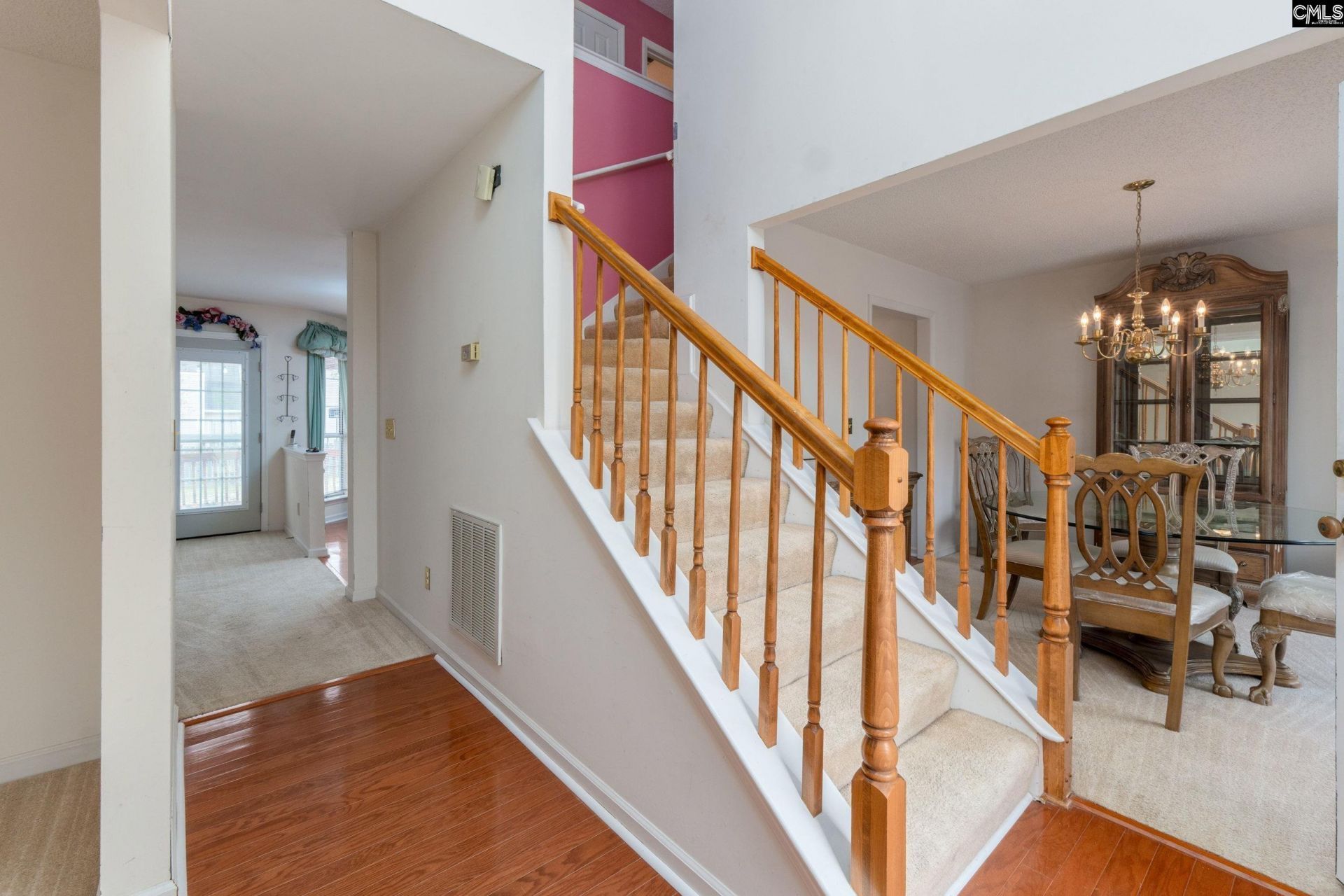 38 Dovecreek Drive  Photo 21