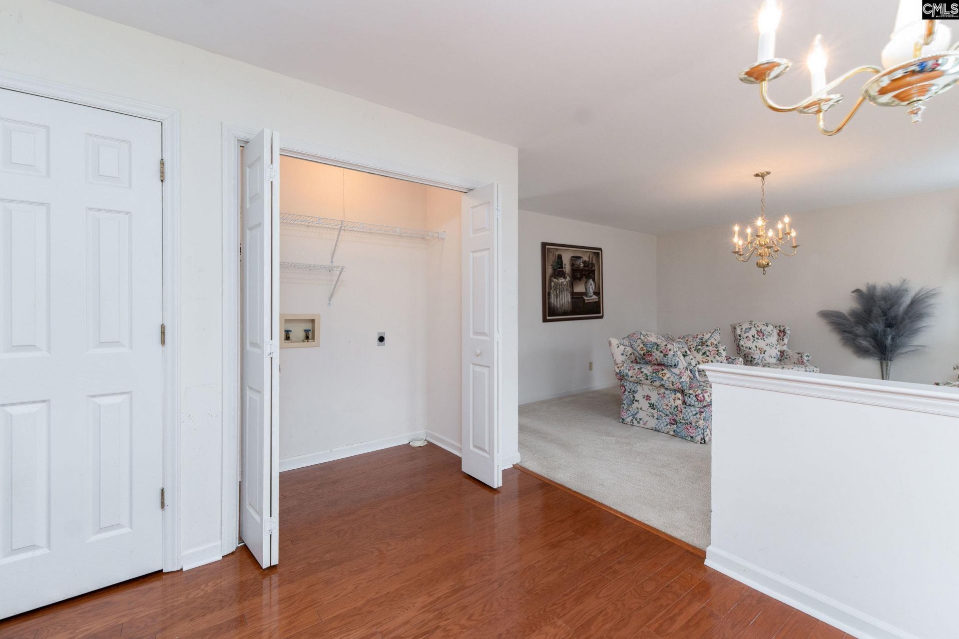 38 Dovecreek Drive  Photo 27
