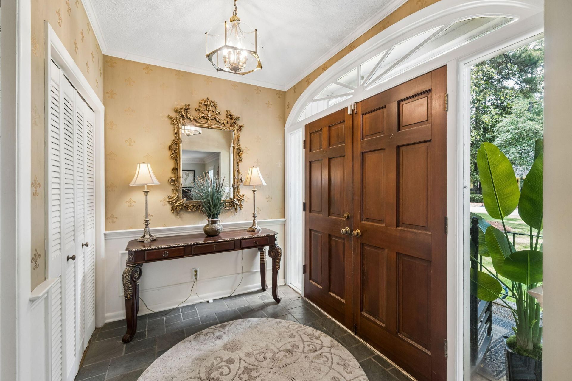 108 President Circle Photo 5