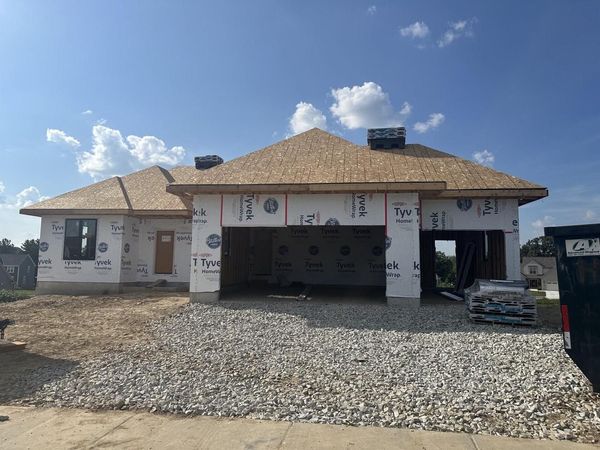 812 Viewpoint AVENUE, Waukesha, WI 53188
