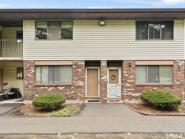 55 Thompson, Unit 5F, East Haven, CT 06513
