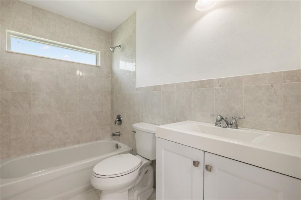 1297 10th Court Sw, Vero Beach, FL 32962 Photo