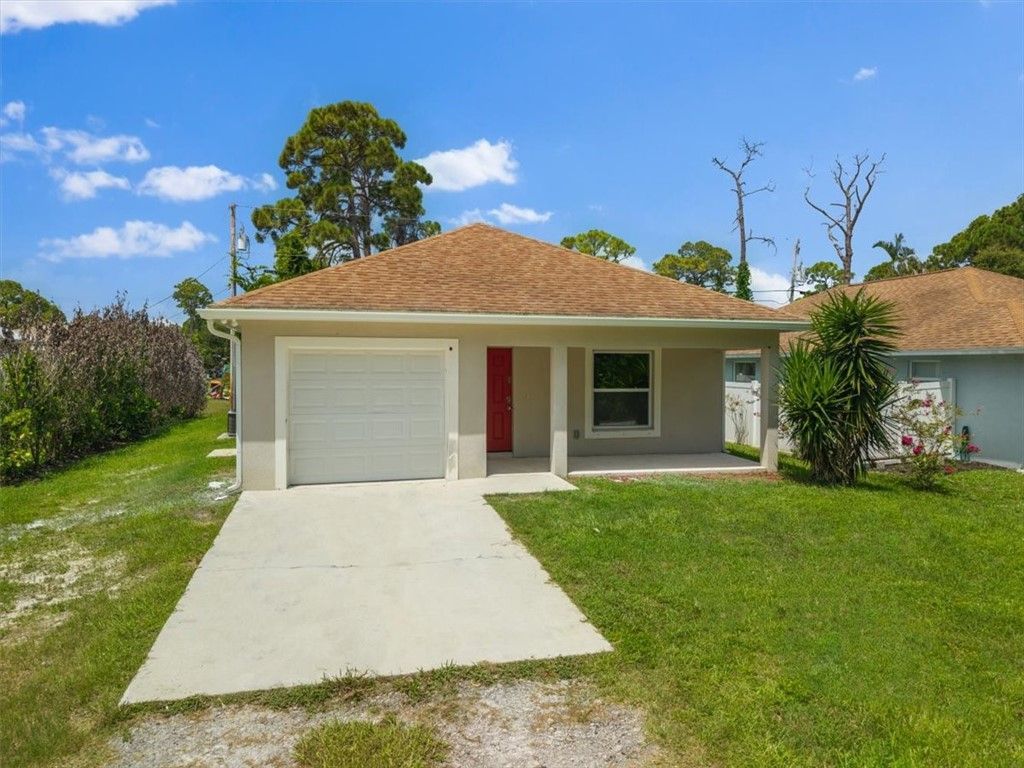 1297 10th Court Sw, Vero Beach, FL 32962 Photo